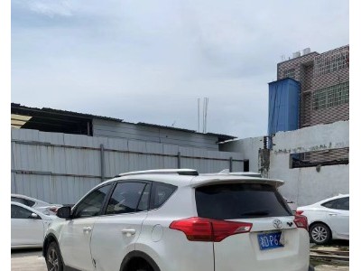 15年丰田RAV4荣放SUV