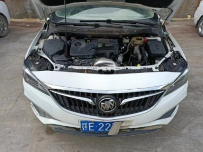 19年别克威朗中型车
