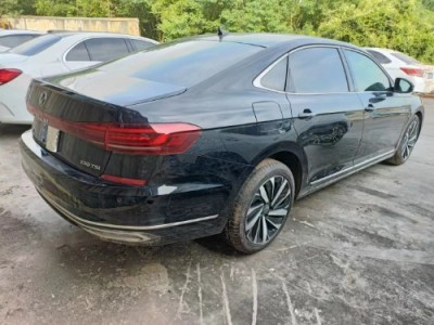 22年大众帕萨特小型车