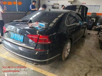 18年大众帕萨特小型车