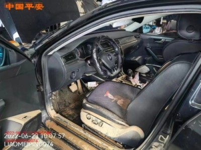 18年大众帕萨特小型车