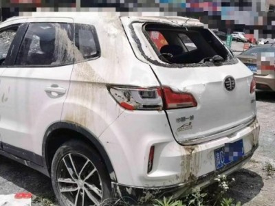 18年奔腾奔腾X40SUV
