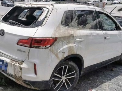 18年奔腾奔腾X40SUV