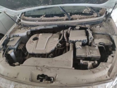 17年现代索纳塔中型车