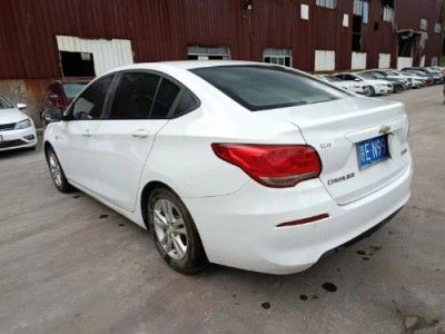 17年雪佛兰科沃兹中型车