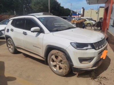 17年Jeep指南者SUV
