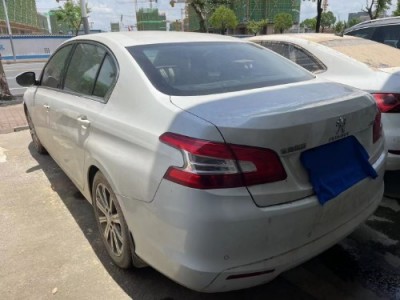 16年标致标致408小型车