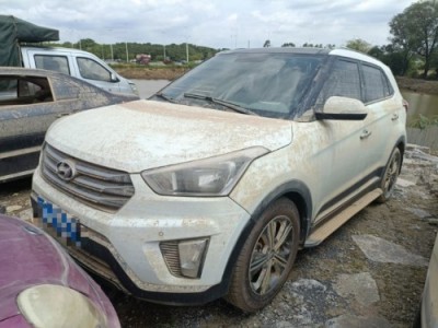 16年现代现代ix25SUV