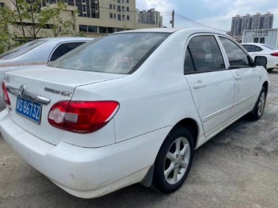 12年丰田花冠小型车