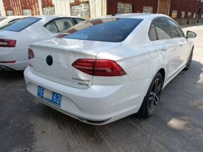 20年大众凌渡中型车