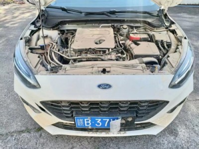 21年福特福克斯小型车