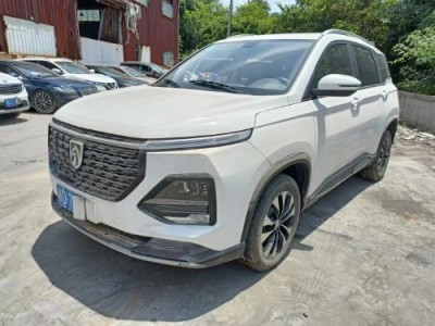 20年宝骏宝骏530SUV