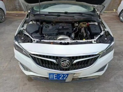 19年别克威朗小型车