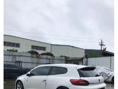 12年大众尚酷小型车