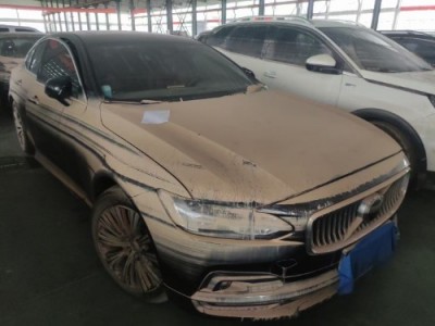 21年沃尔沃沃尔沃S90中型车