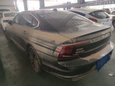 21年沃尔沃沃尔沃S90中型车