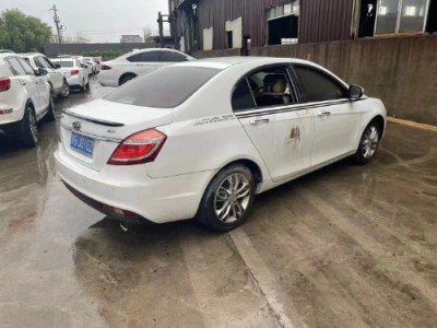 15年吉利帝豪中型车