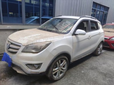 17年长安长安CS35中型车