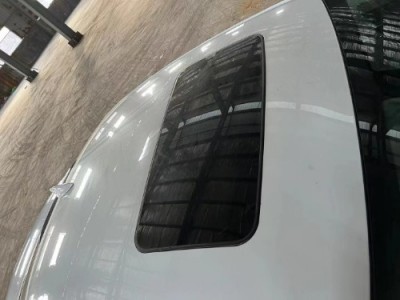20年别克君威小型车