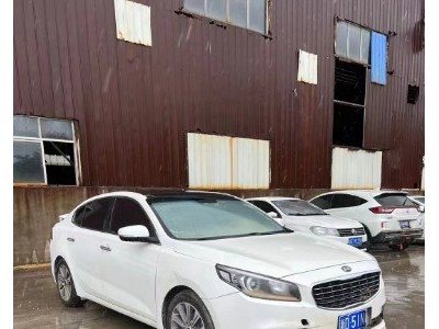 14年起亚起亚K3小型车