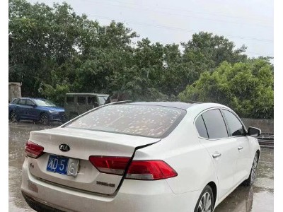 14年起亚起亚K3小型车