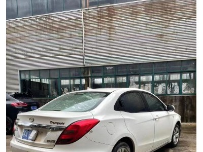 16年广汽传祺传祺GA3小型车