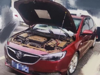 21年别克英朗小型车