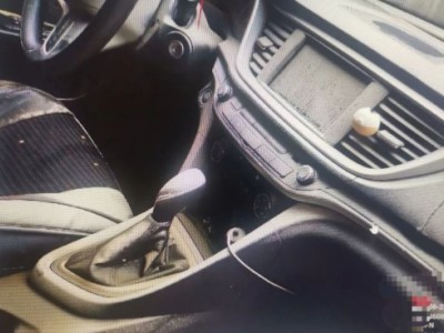 21年别克英朗小型车