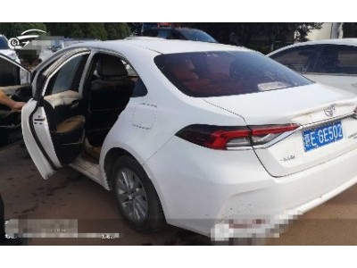 20年丰田卡罗拉小型车