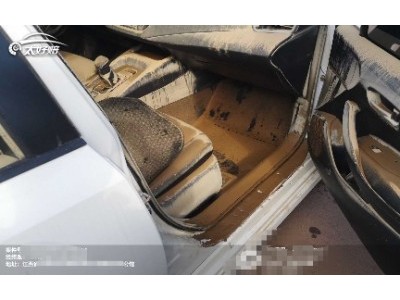20年丰田卡罗拉小型车