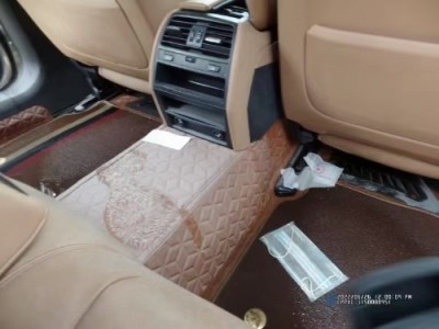 11年宝马宝马7系中型车