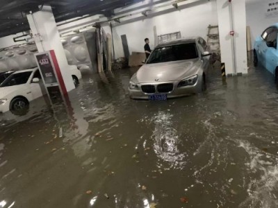 11年宝马宝马7系中型车