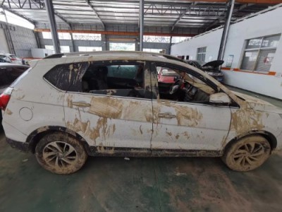 16年宝骏宝骏560SUV