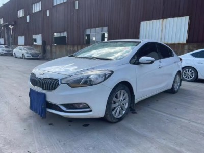 15年起亚起亚K3小型车