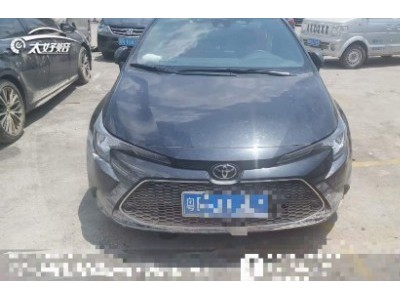 年丰田雷凌小型车