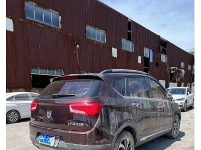 16年宝骏宝骏560中型车