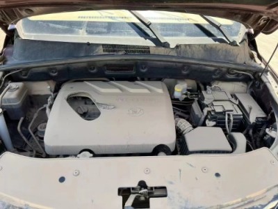 16年宝骏宝骏560中型车