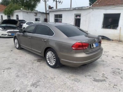 14年大众帕萨特中型车