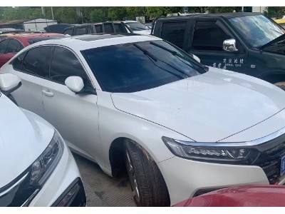 年本田雅阁中型车