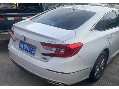 年本田雅阁中型车