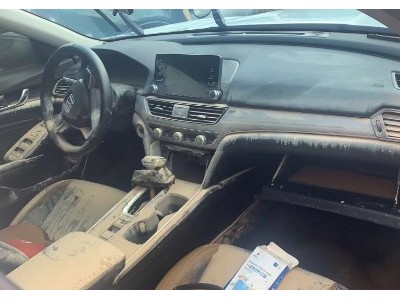 年本田雅阁中型车