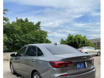 21年雪佛兰科鲁泽小型车