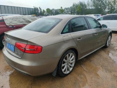 13年奥迪奥迪A4中型车