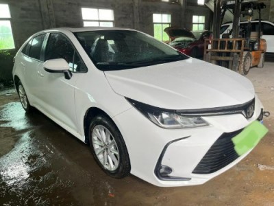 21年丰田卡罗拉小型车