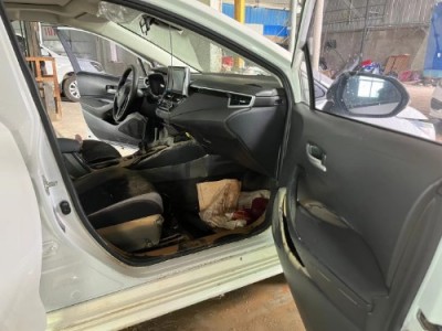 21年丰田卡罗拉小型车