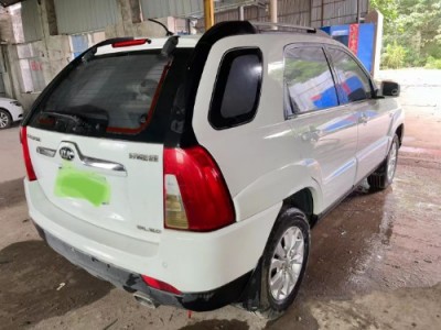 15年起亚狮跑小型车