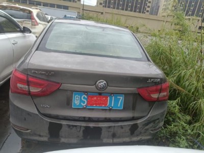 16年别克英朗小型车