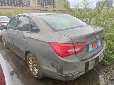 16年别克英朗小型车