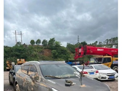 16年别克昂科威中型车