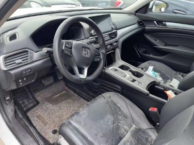 20年本田雅阁小型车